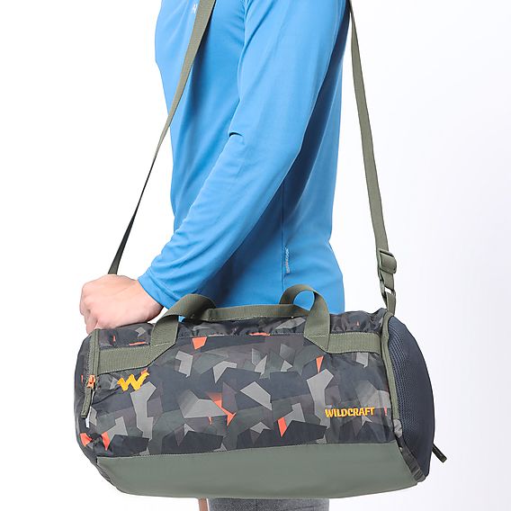 wildcraft gym bag Online Sale